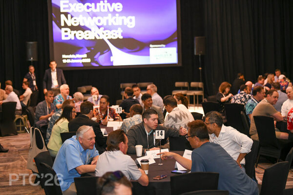 Executive-Networking-Break-006